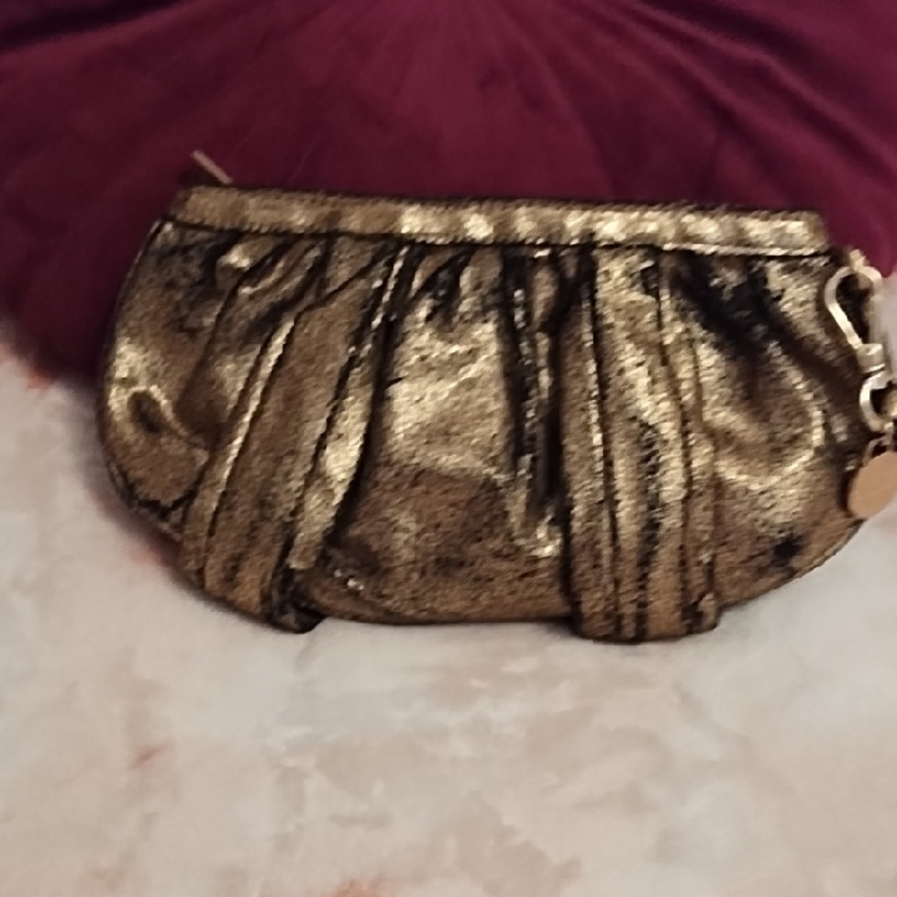 Botkier by Target Gold & Black Metallic Wristlet NWOT - Picture 8 of 12